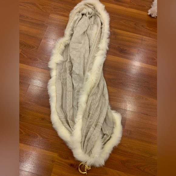 NWOT Gucci scarf - Picture 13 of 14